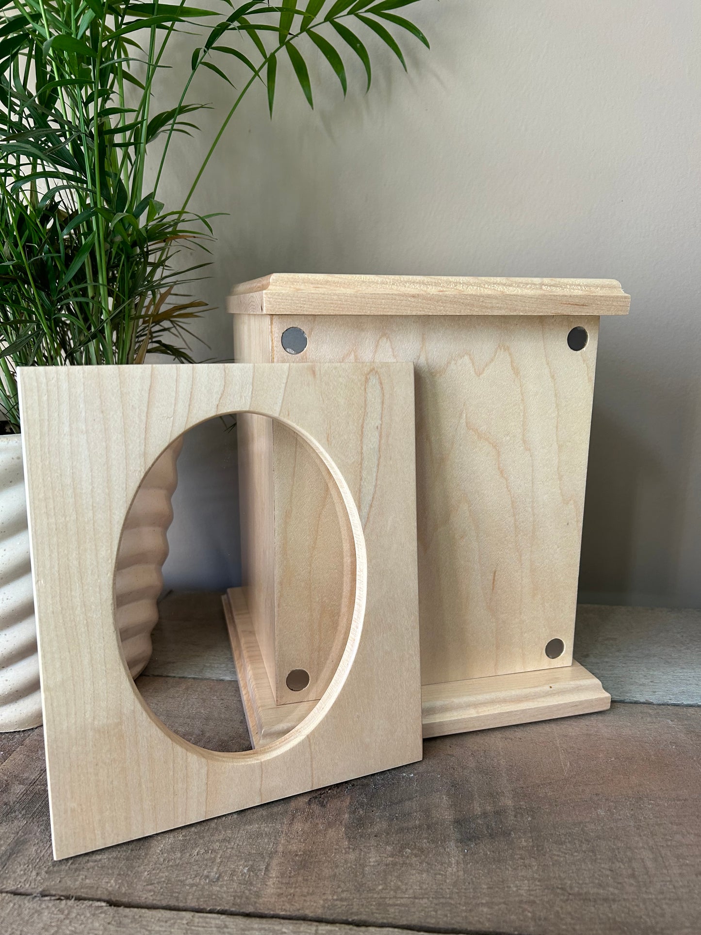 Maple Picture Frame Urn